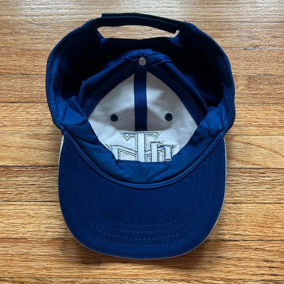 Vintage Toronto Maple Leafs Hat / Valcro / 2002 / NHL / I Am Canadian - Picture 5 of 6